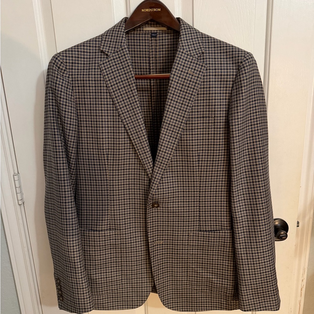 J. Crew Men’s 40R Ludlow Tan and Blue Blazer Sport Coat in Patch Pockets Unlined